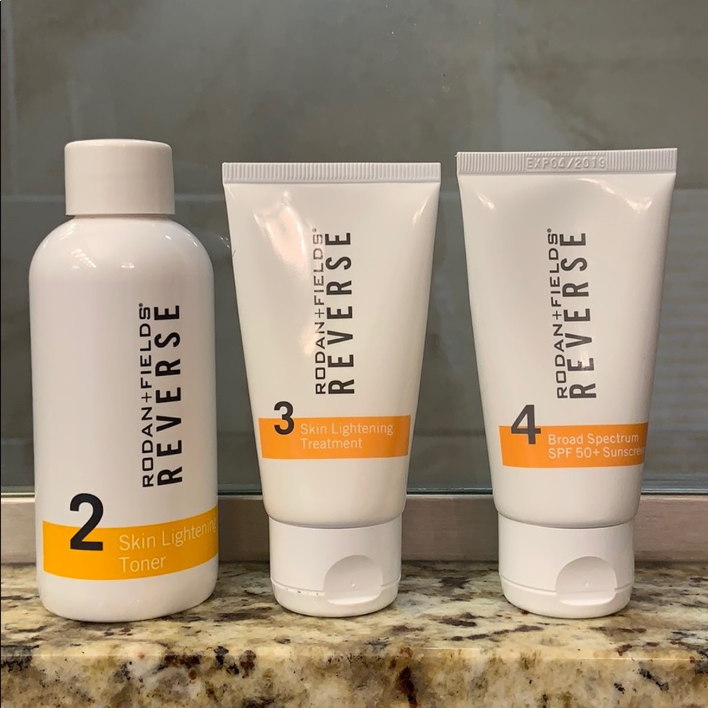 RODAN + FIELDS REVERSE